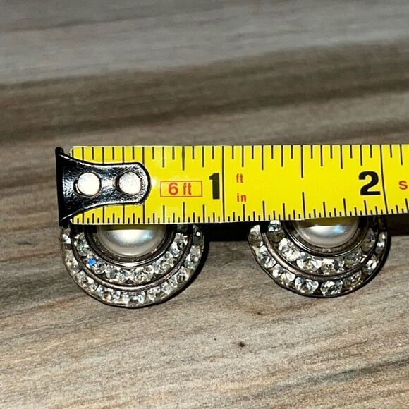 ESQ Capade By Joni Vintage Faux Pearl and Rhinestone Clip-on Earrings Signed - Picture 5 of 7